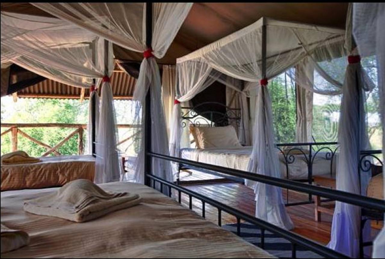 Mbali Mbali Tarangire River Camp Kwa Kuchinia المظهر الخارجي الصورة